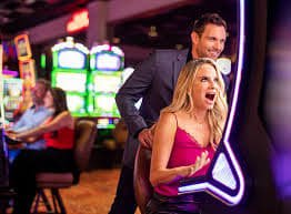 Online slot machine game on mobile phone for Philippine players